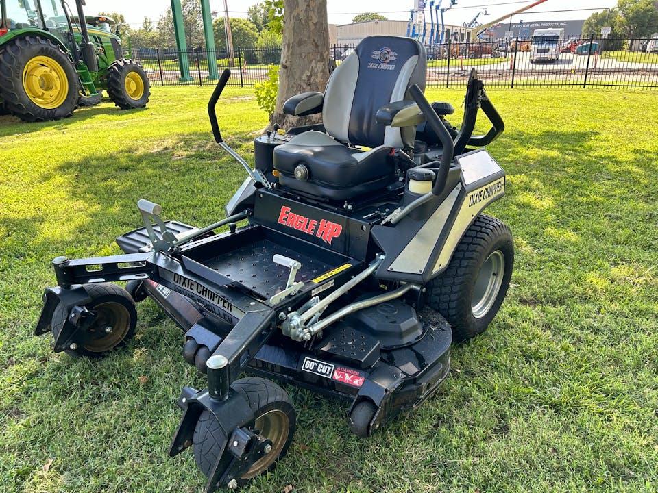 What Makes Dixie Chopper Different?