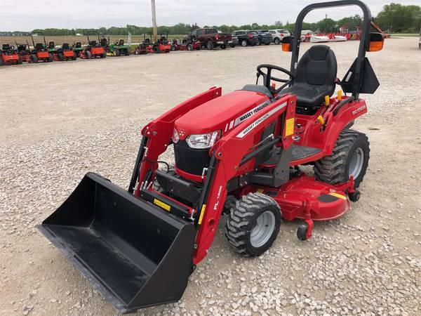 MF GC1723E - 23HP - Subcompact Tractor